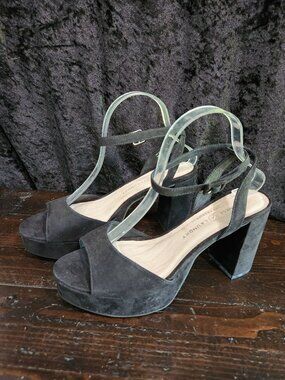 Chinese Laundry Theresa Black Suedette Platform Sandal/Sz. 9.5M